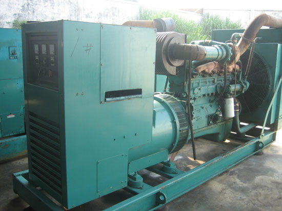 新巴尔虎左出租发电机-柴油发电机的选购要点
