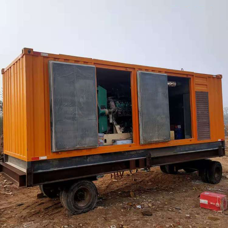 新巴尔虎左柴油发电机组预热过程中需要注意哪些安全事项？